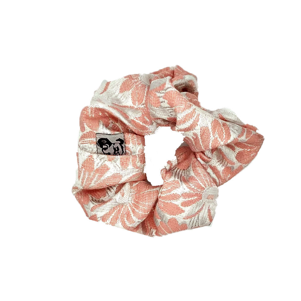 Primrose Scrunchie (People)